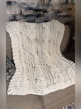 Pottery Barn Handknit Colossal Ivory Throw